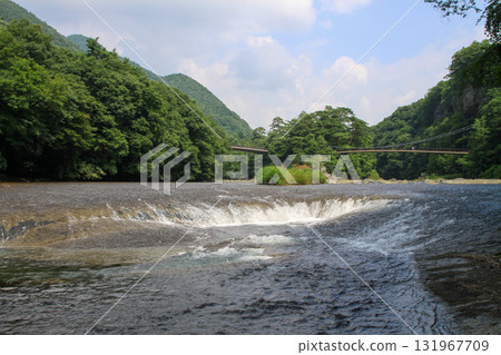 Fubuzuki waterfall 131967709