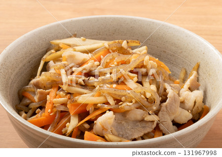 金平牛蒡豬肉 金平牛蒡豬肉 131967998