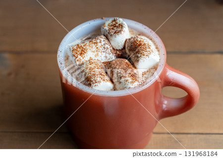 中間是棉花糖咖啡 中間是棉花糖咖啡 131968184