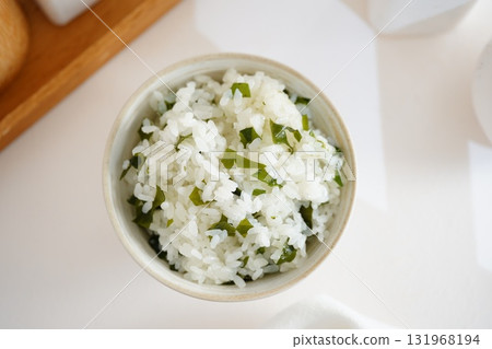 Wakame rice Wakame rice 131968194