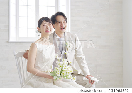 Bride and groom portrait Bride and groom portrait 131968892