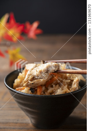 罐裝鮭魚蘑菇飯 131969670