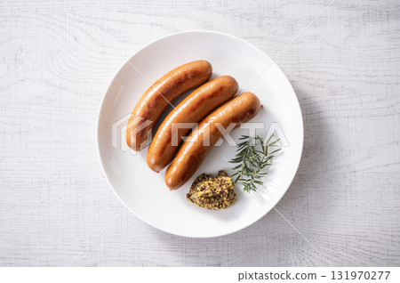 Crispy sausage with whole grain mustard 131970277