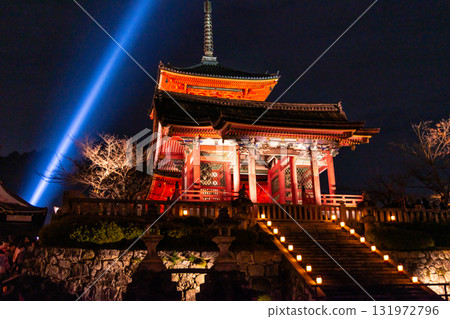 Illuminated Niomon Gate and three-story pagoda Illuminated Niomon Gate and three-story pagoda 131972796
