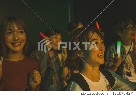 live, female, females 131973427