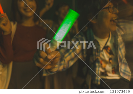 演唱會 直播 偶像 131973439