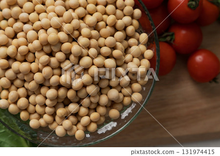 大豆和大量蔬菜 大豆和大量蔬菜 131974415