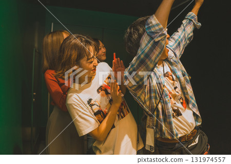 live, idol, fan 131974557