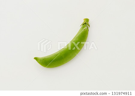 Snap peas Snap peas 131974911