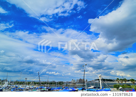 Shonan Enoshima Yacht Harbor Scenery 131978628