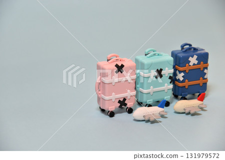 Image of a discarded carry bag (garbage problem) 131979572