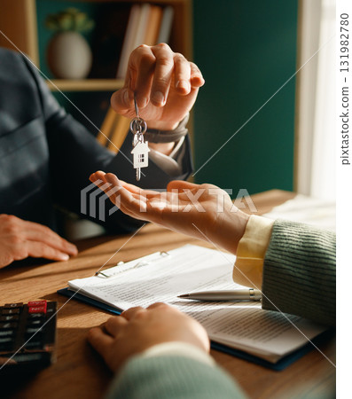 Real estate contract sign. 131982780