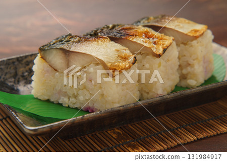 烤鯖魚壽司 烤鯖魚壽司 131984917