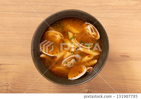 Soup pasta (seafood tomato garlic) Soup pasta (seafood tomato garlic) 131987785