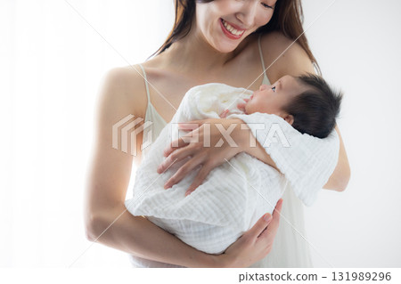 Baby and mother Baby and mother 131989296