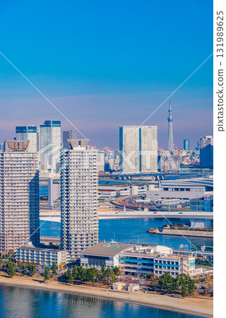 [東京] 從台場眺望東京海濱和東京晴空塔 131989625