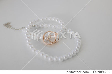 Elegant wedding rings Elegant wedding rings 131989695