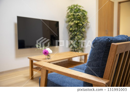 乾淨的客廳 131991003