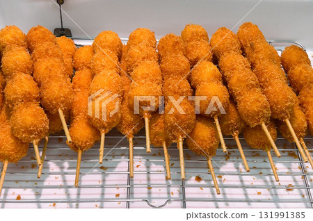 炸鵪鶉串 炸鵪鶉串 131991385