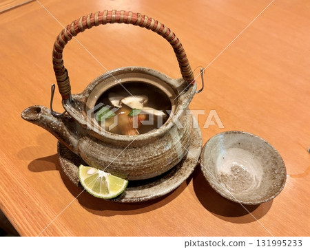 蒸蘑菇鍋 131995233