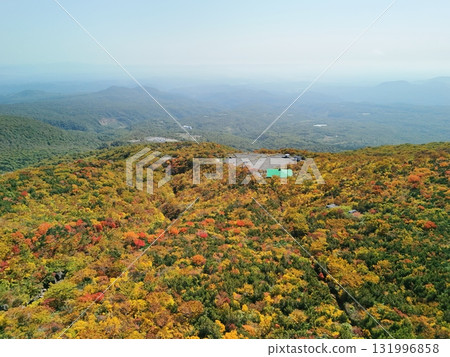栗駒山秋葉的鳥瞰圖 栗駒山秋葉的鳥瞰圖 131996858