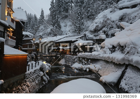 山形縣銀山溫泉至尾花澤市 山形縣銀山溫泉至尾花澤市 131998369