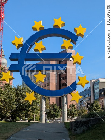 Euro (Europe) 131998509
