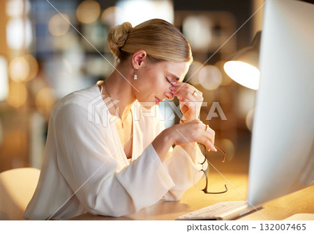 Business woman, computer or headache in night office for finance planning stress, insurance crisis or stock market loss. Anxiety, migraine or pain for working late employee on technology 404 burnout Business woman, computer or headache in night office for finance planning stress, insurance crisis or stock market loss. Anxiety, migraine or pain for working late employee on technology 404 burnout 132007465