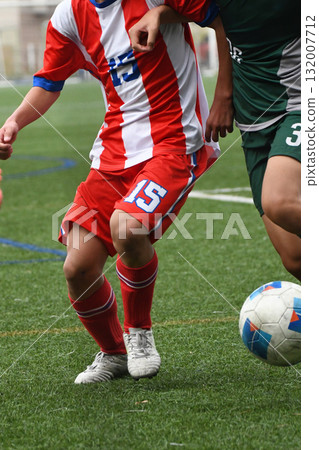足球運動員比賽 132007712