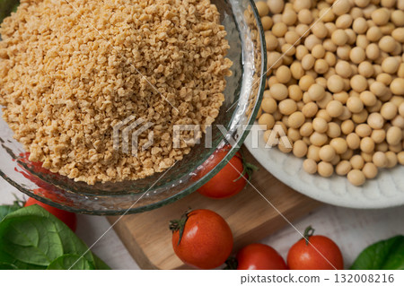 Minced soybeans and vegetables 132008216
