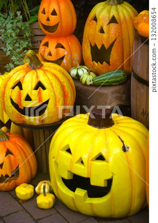 Halloween  132008654