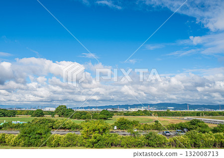 大阪府寢屋川市當馬公園的秋天 132008713