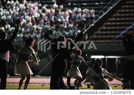 高中啦啦隊 132009079