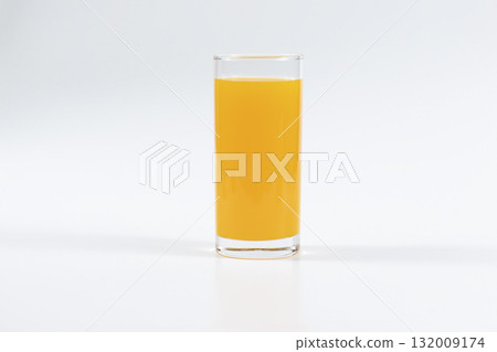 Mango juice made from domestically grown, ripe mangoes Mango juice made from domestically grown, ripe mangoes 132009174