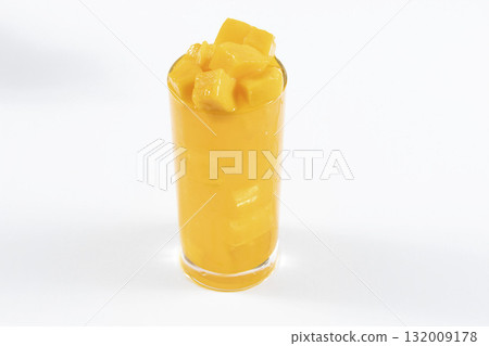 Mango juice made from domestically grown, ripe mangoes Mango juice made from domestically grown, ripe mangoes 132009178