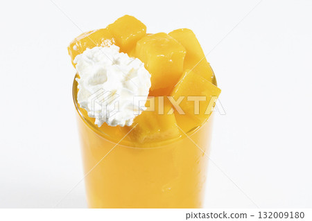 Mango juice made from domestically grown, ripe mangoes Mango juice made from domestically grown, ripe mangoes 132009180