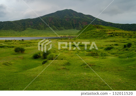 從熊本大觀峰眺望阿蘇鄉村 132011520