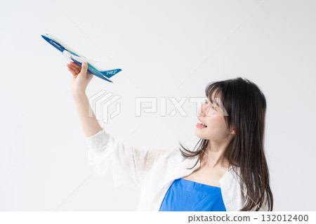 Miniature airplane woman Miniature airplane woman 132012400