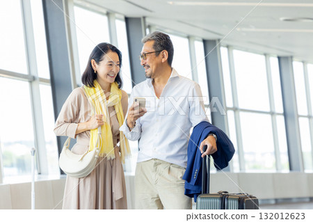 Senior couple traveling Senior couple traveling 132012623