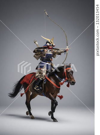 身穿盔甲的戰士、日本武士、弓箭手、騎兵 身穿盔甲的戰士、日本武士、弓箭手、騎兵 132013454