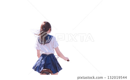 一名身穿制服的女子騎腳踏車(背影) 一名身穿制服的女子騎腳踏車(背影) 132019544