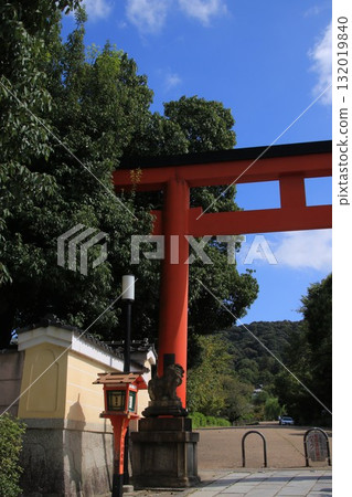 從京都八坂神社東北門望去的圓山公園 從京都八坂神社東北門望去的圓山公園 132019840