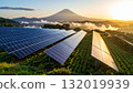 沐浴在夕陽中的太陽能板（人工智慧生成的圖像） 132019939