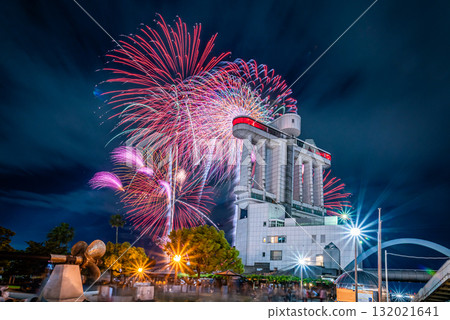 名古屋港大廈和煙火 名古屋港大廈和煙火 132021641
