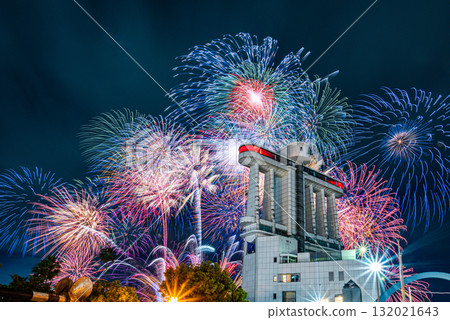 名古屋港大廈和煙火 名古屋港大廈和煙火 132021643