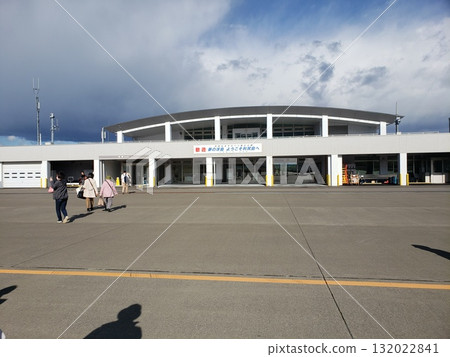 At Rishiri Airport (after getting off the plane) At Rishiri Airport (after getting off the plane) 132022841