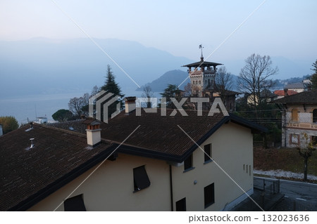 Epic Como lake view in November Epic Como lake view in November 132023636