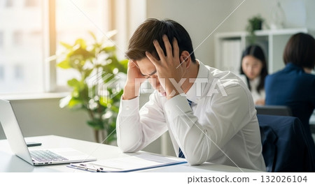 一個沮喪的人 132026104