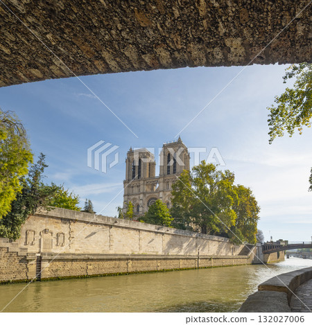 View of Notre dame de Paris and Seine river in Paris, France 132027006