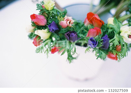 多彩的銀蓮花花束 多彩的銀蓮花花束 132027509